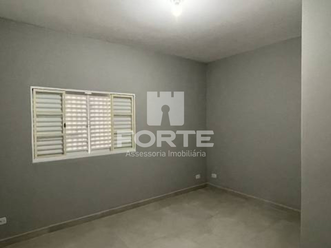 Casa à venda com 3 quartos, 260m² - Foto 4