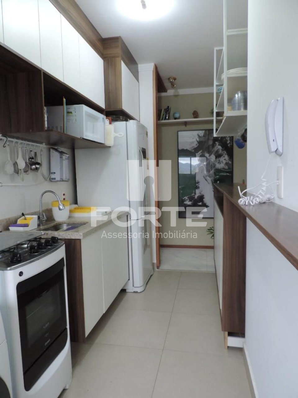 Apartamento para alugar com 2 quartos, 67m² - Foto 7