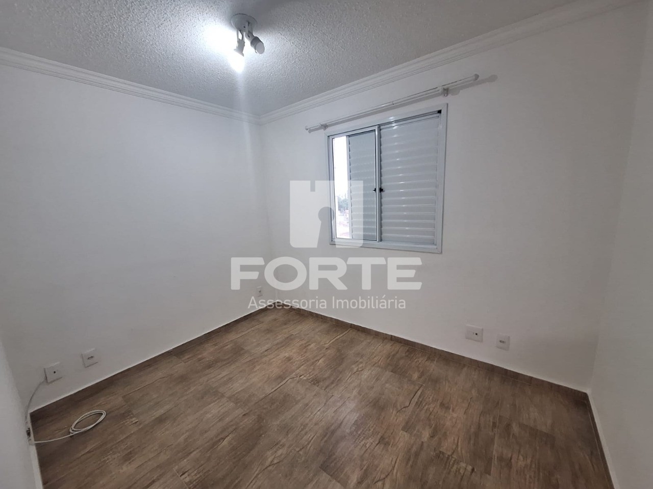 Apartamento para alugar com 2 quartos, 50m² - Foto 8