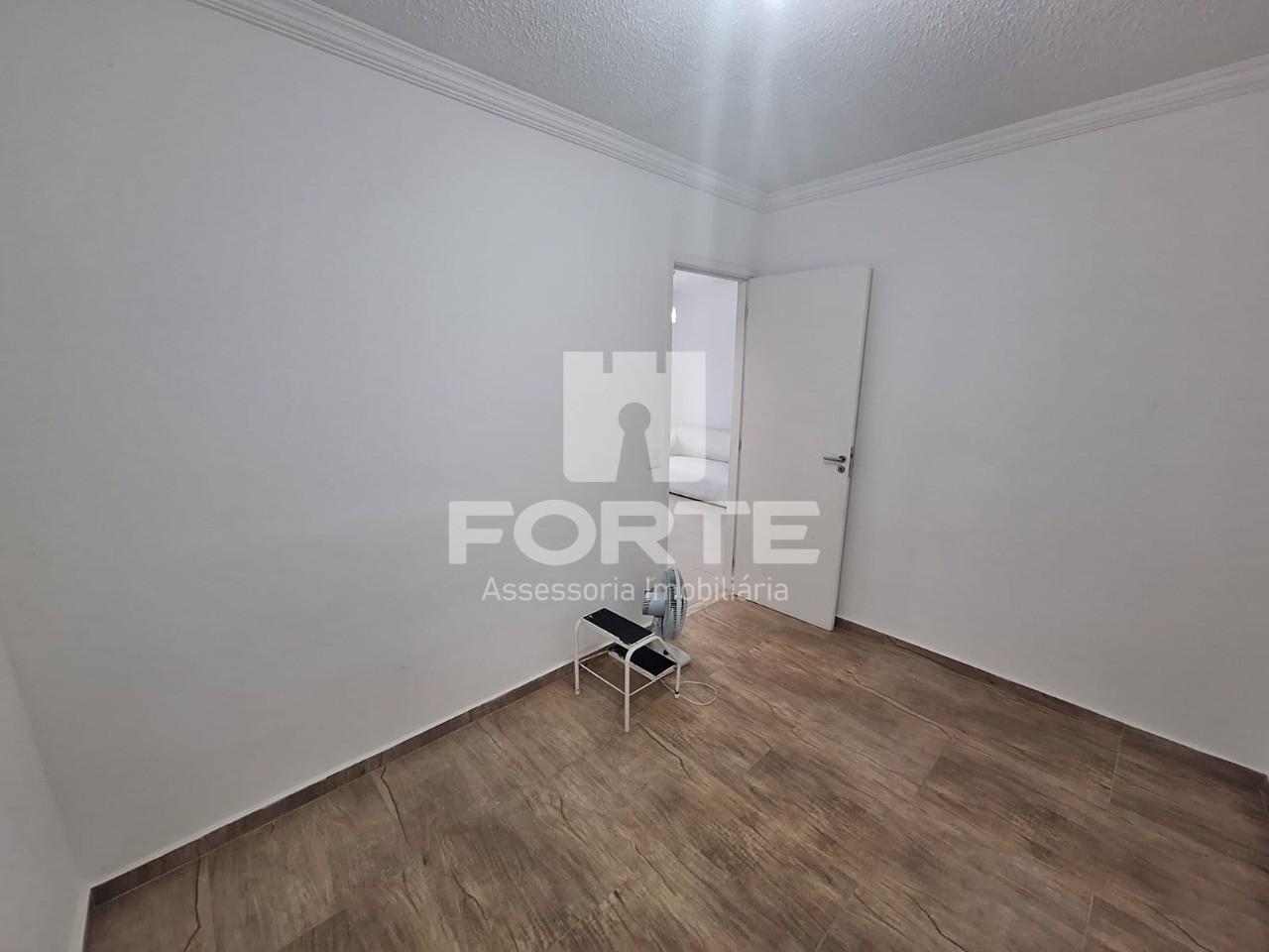 Apartamento para alugar com 2 quartos, 50m² - Foto 12