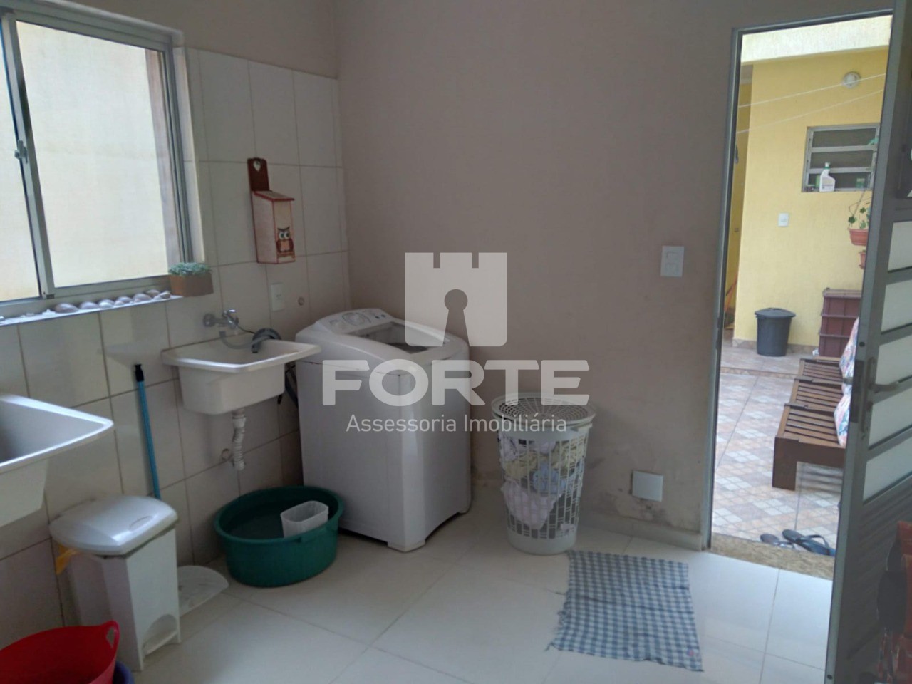 Casa à venda com 4 quartos, 190m² - Foto 5