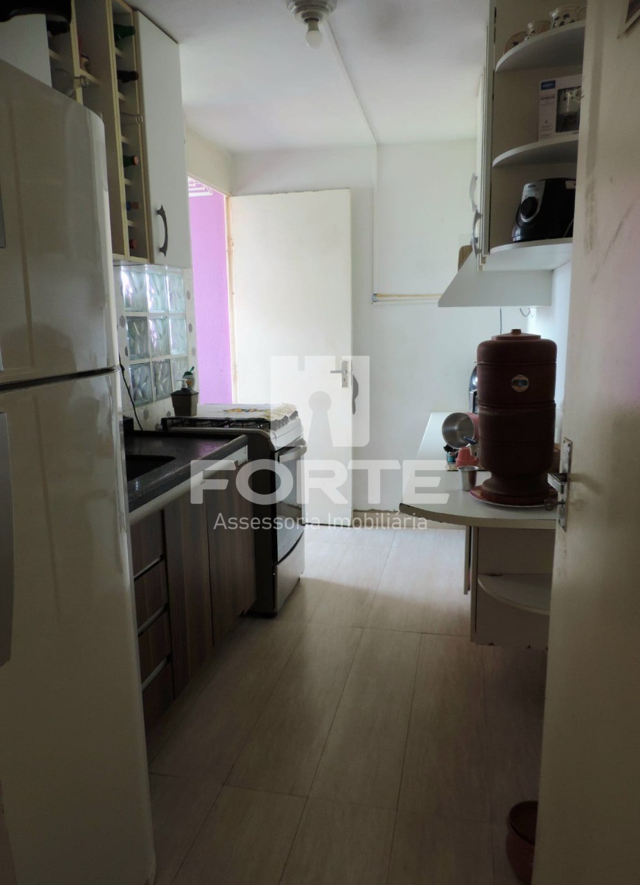 Apartamento à venda e aluguel com 2 quartos, 50m² - Foto 2