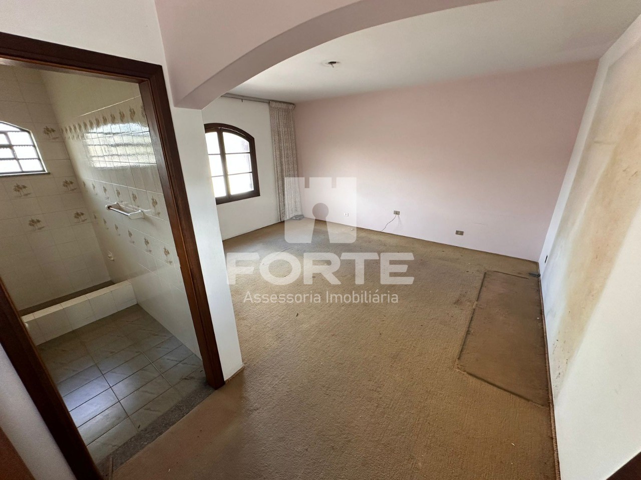 Casa para alugar com 3 quartos, 259m² - Foto 7