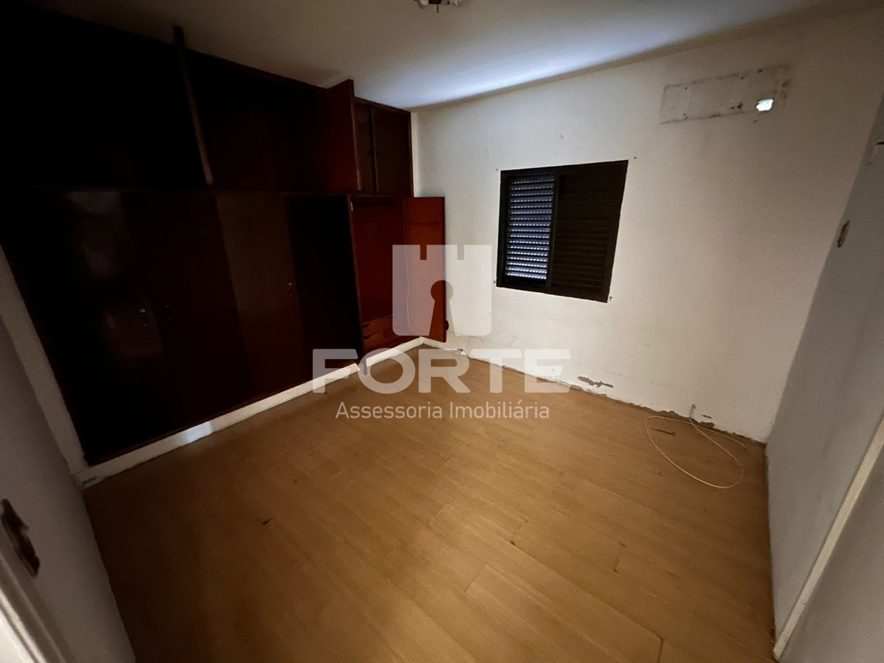 Prédio Inteiro para alugar com 3 quartos, 270m² - Foto 12