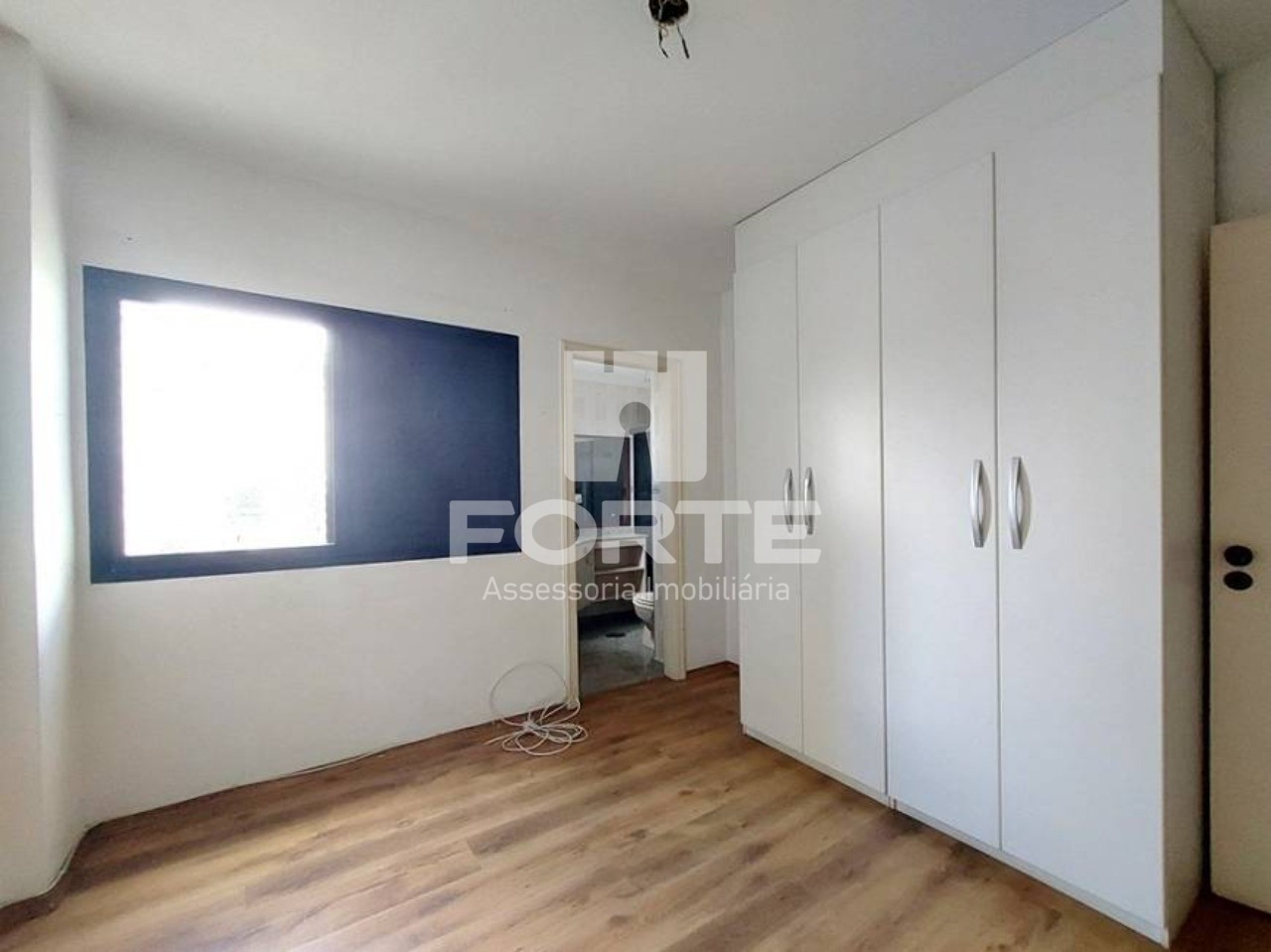 Apartamento à venda com 4 quartos, 146m² - Foto 19