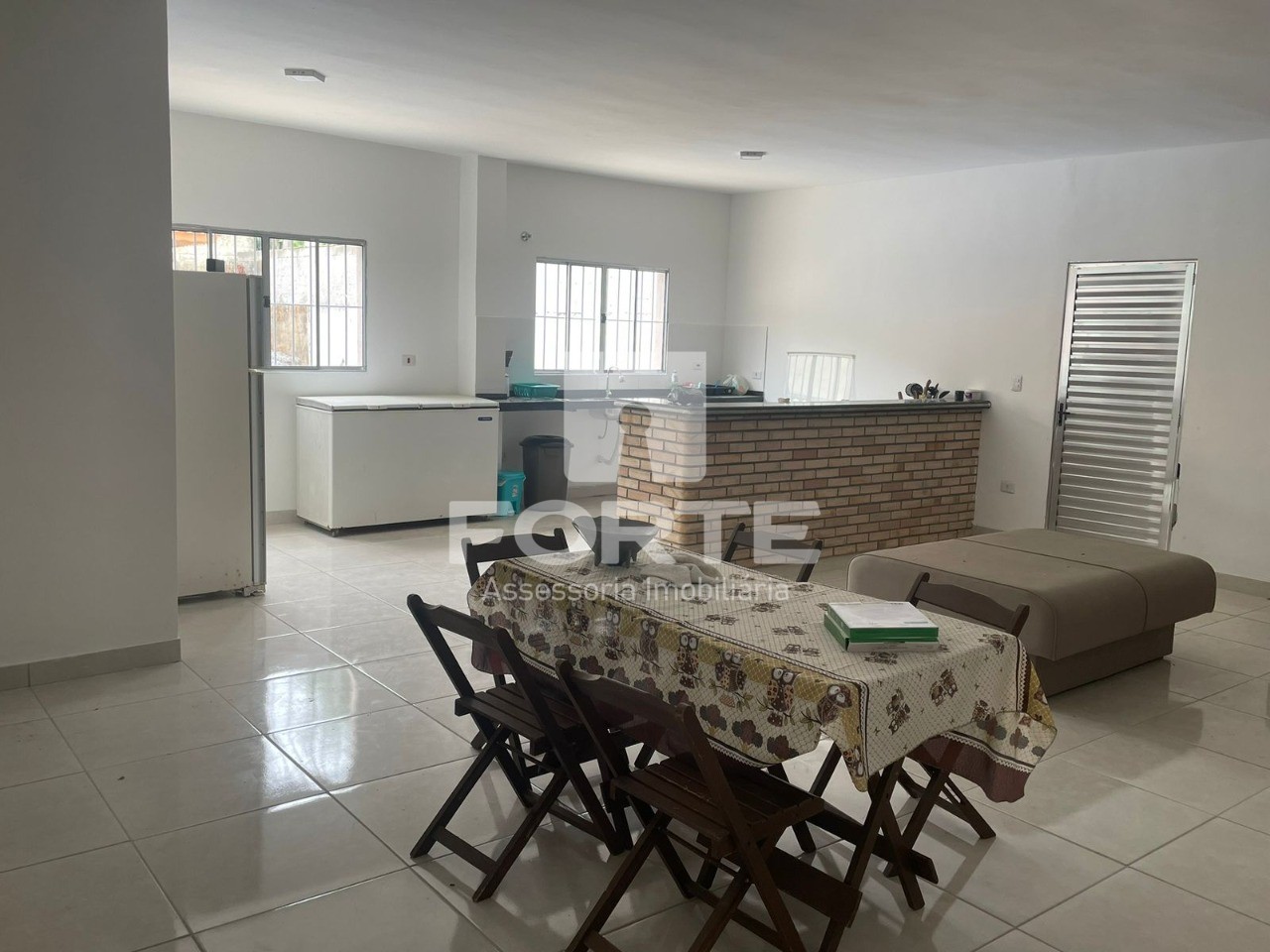 Casa à venda com 4 quartos, 590m² - Foto 6