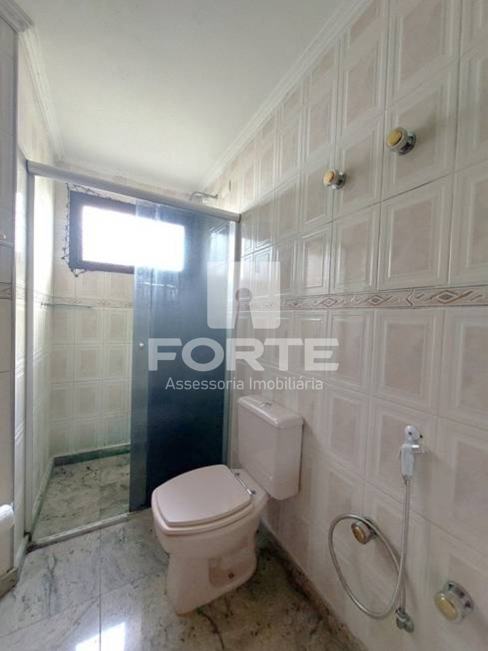 Apartamento à venda com 4 quartos, 146m² - Foto 23