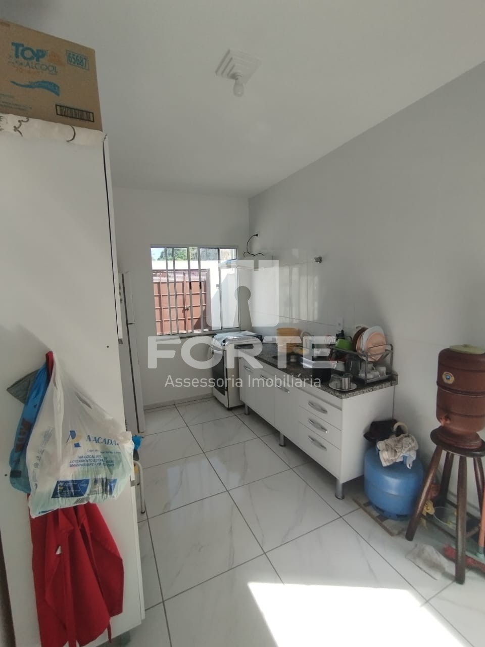 Casa à venda com 3 quartos, 180m² - Foto 14