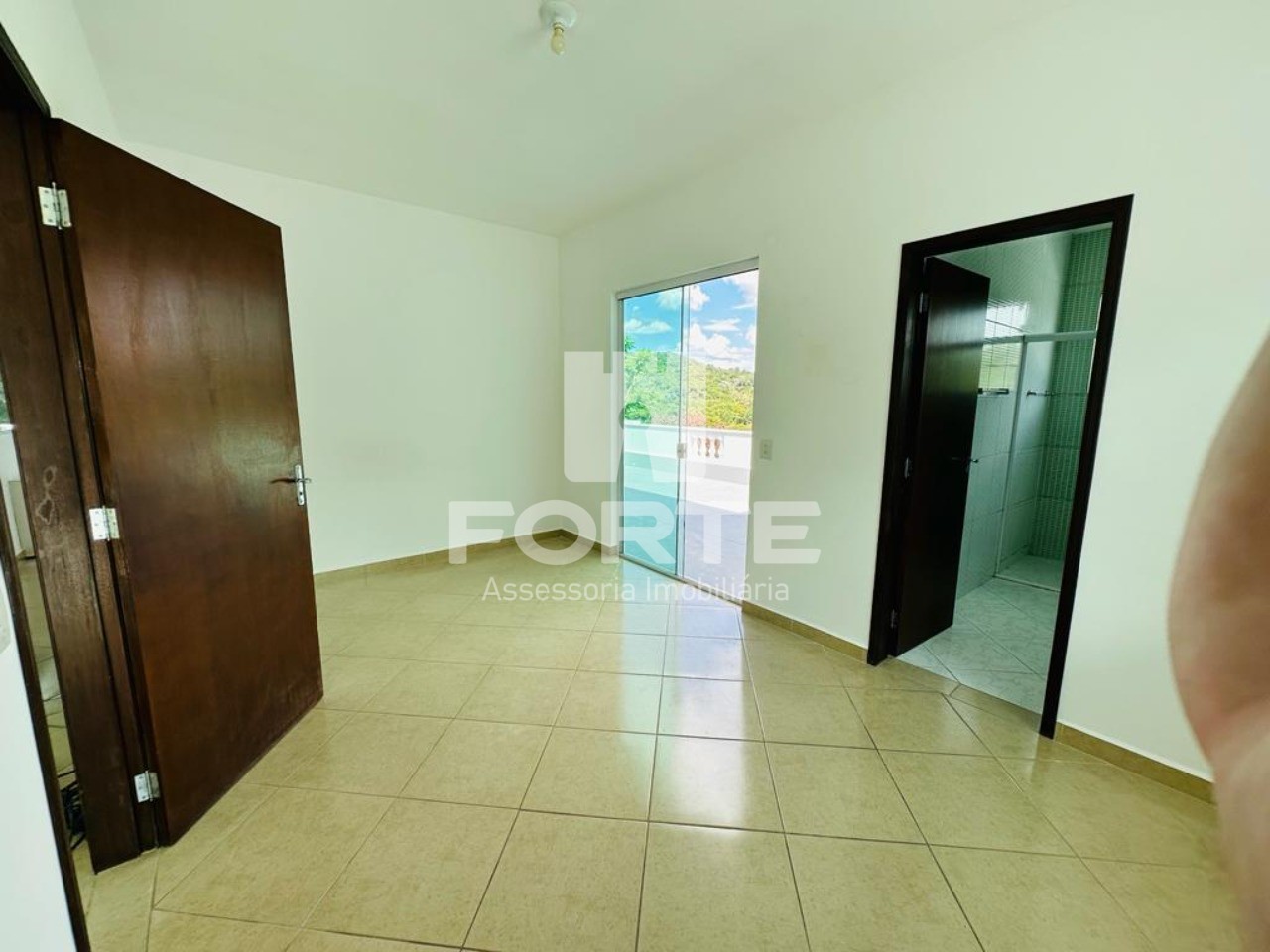 Casa à venda com 4 quartos, 1400m² - Foto 24