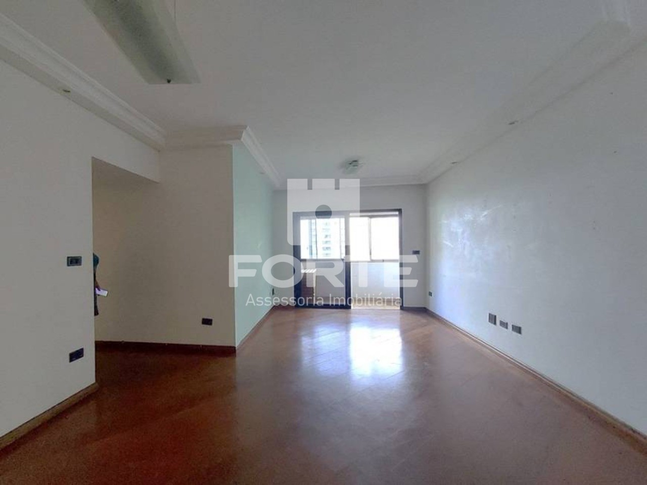 Apartamento à venda com 4 quartos, 146m² - Foto 1