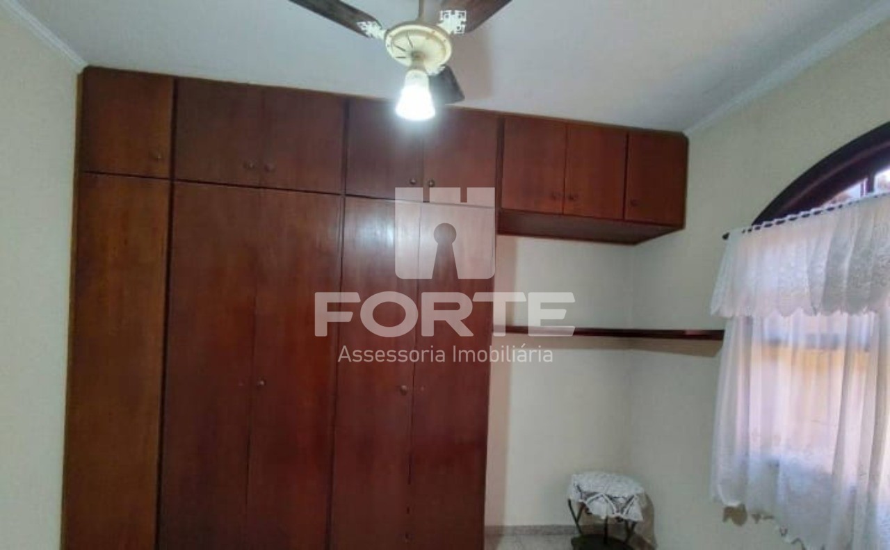 Casa à venda com 3 quartos, 189m² - Foto 15