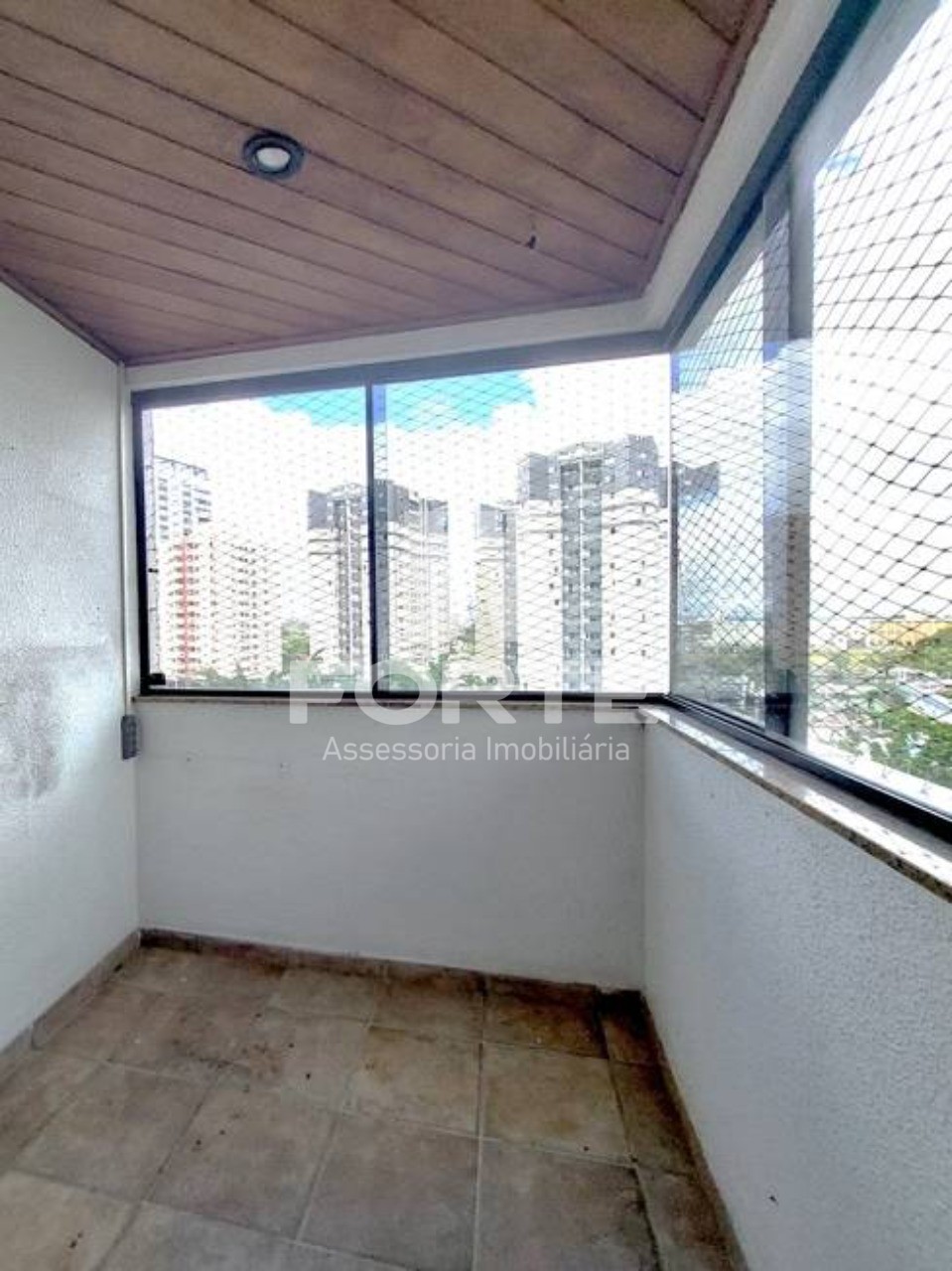 Apartamento à venda com 4 quartos, 146m² - Foto 14