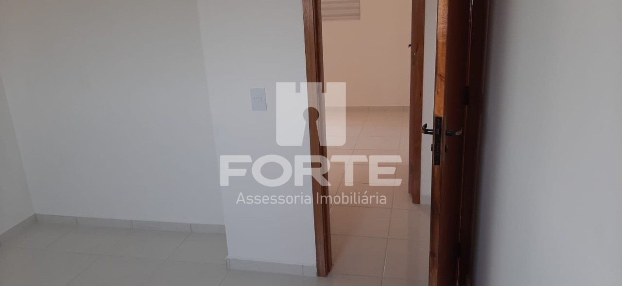 Casa à venda com 2 quartos, 59m² - Foto 12