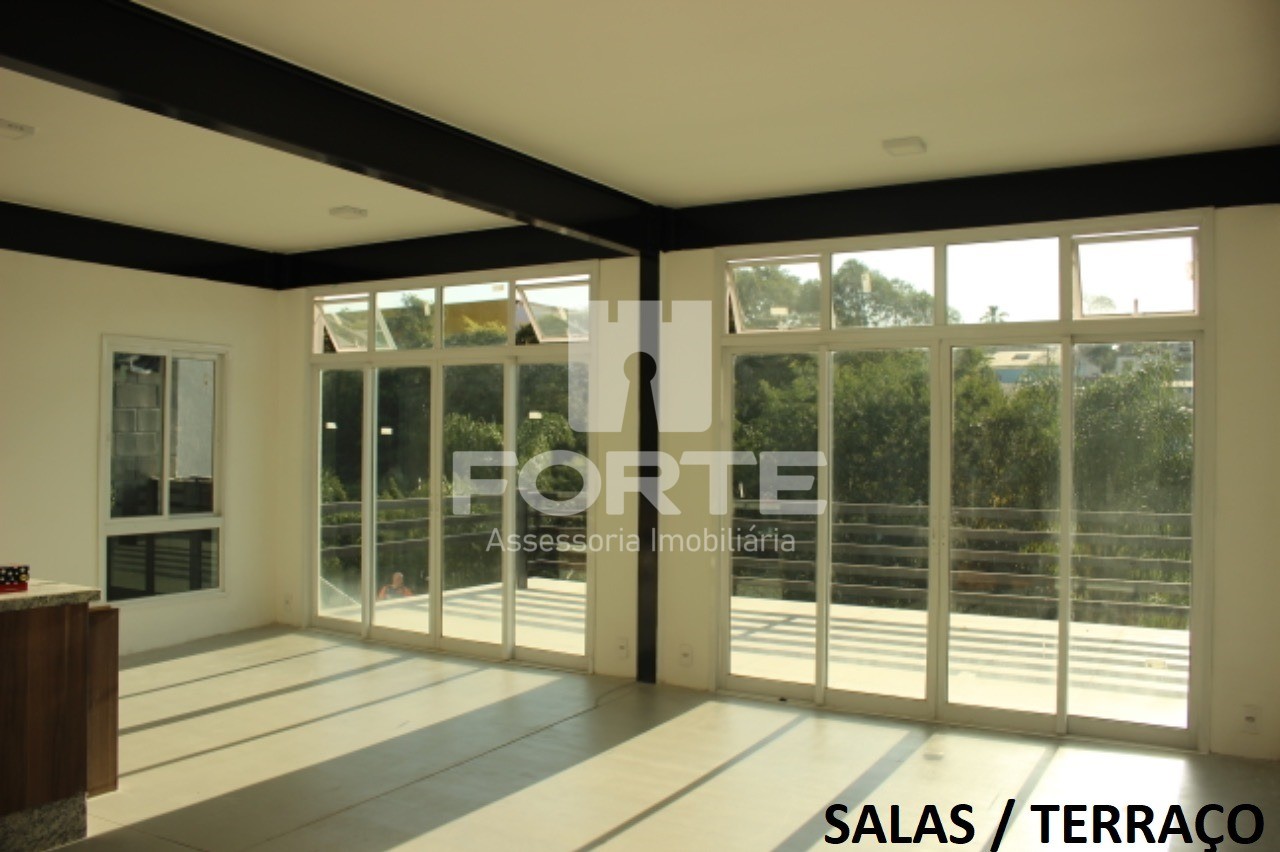 Casa à venda com 3 quartos, 312m² - Foto 13