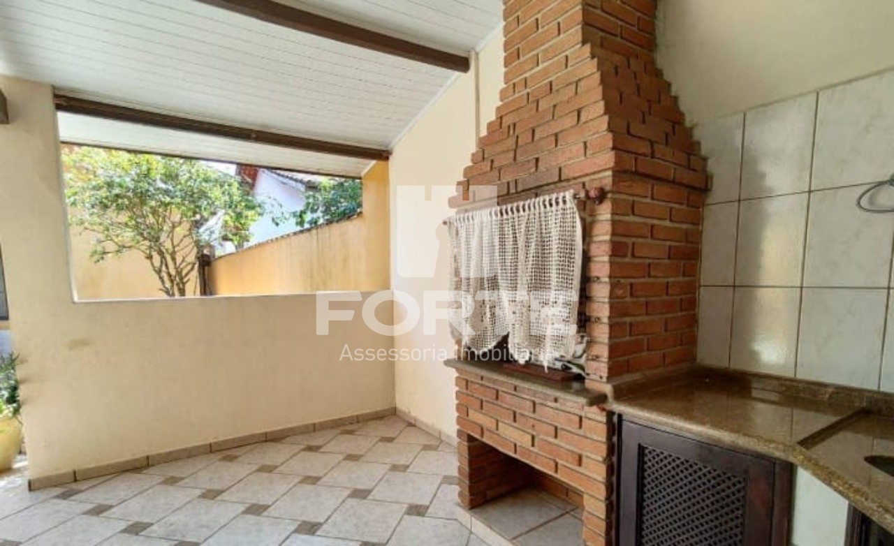 Casa à venda com 3 quartos, 189m² - Foto 28