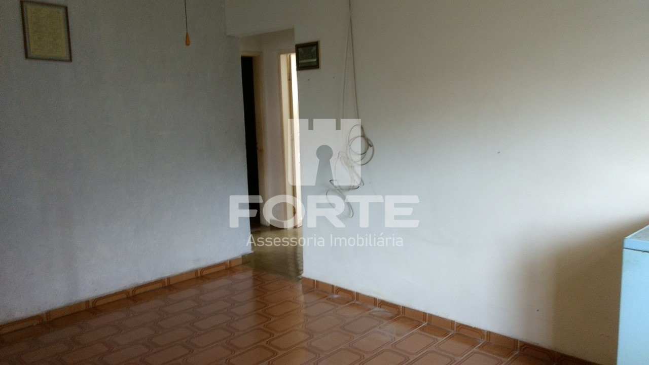 Casa à venda com 4 quartos, 250m² - Foto 25