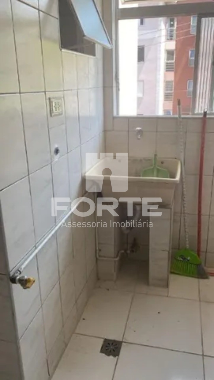 Apartamento à venda com 2 quartos, 46m² - Foto 5