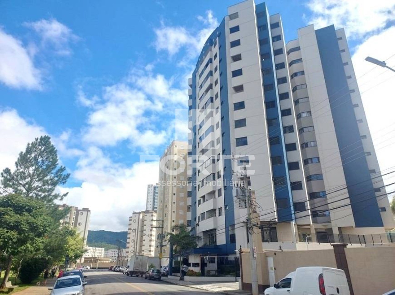 Apartamento à venda com 4 quartos, 146m² - Foto 33