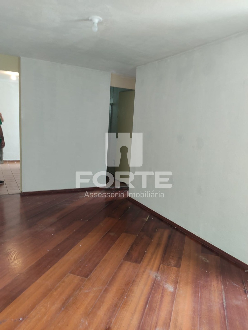 Apartamento à venda com 2 quartos, 500m² - Foto 2