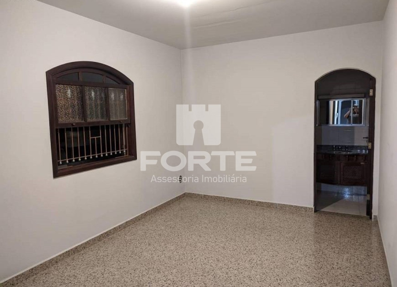 Casa à venda com 3 quartos, 194m² - Foto 10