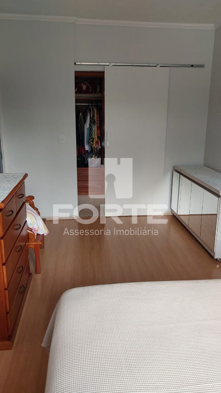 Casa à venda com 4 quartos, 212m² - Foto 22