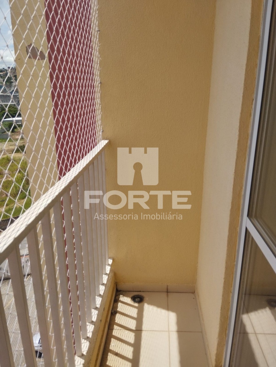 Apartamento à venda com 2 quartos, 65m² - Foto 2