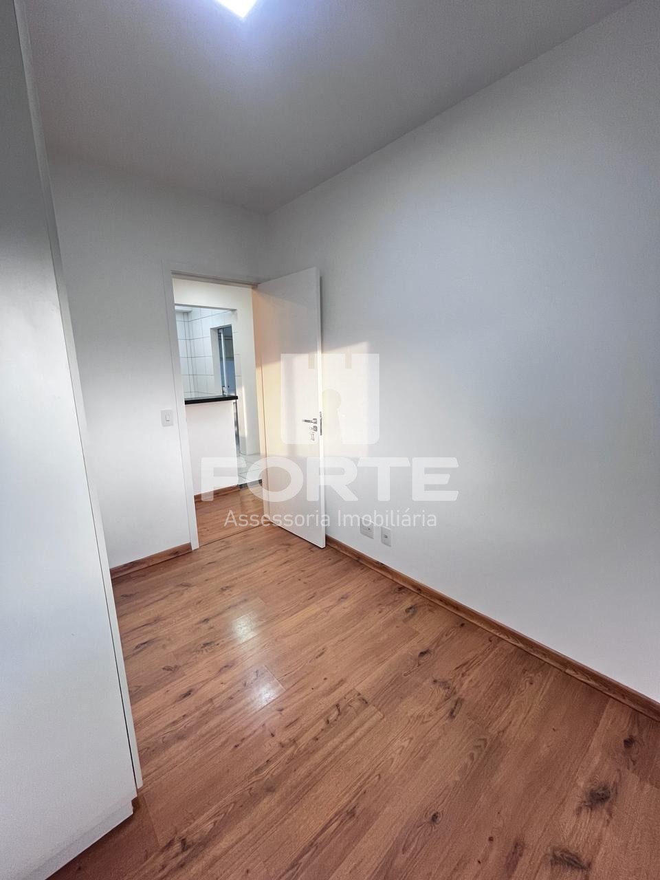 Apartamento à venda com 3 quartos, 73m² - Foto 13