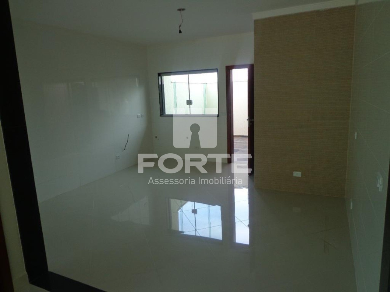 Casa à venda com 3 quartos, 180m² - Foto 4