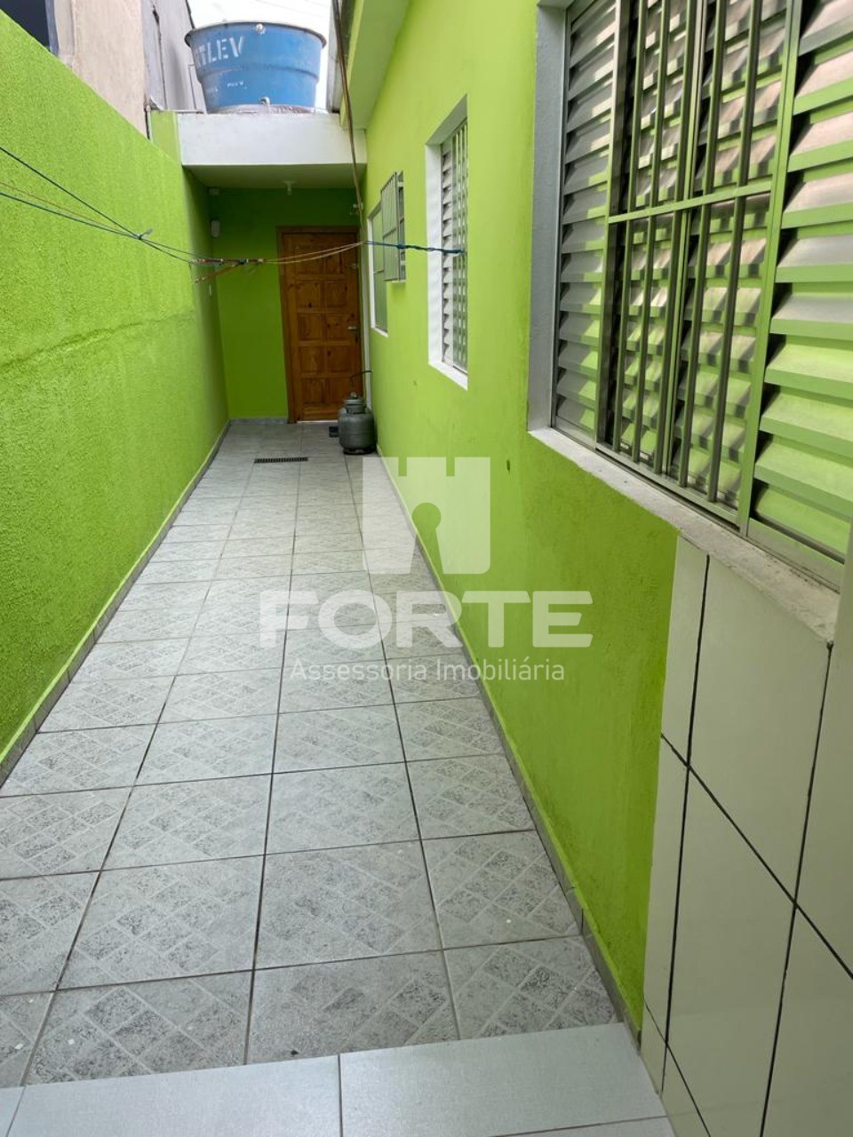 Casa à venda com 2 quartos, 80m² - Foto 10