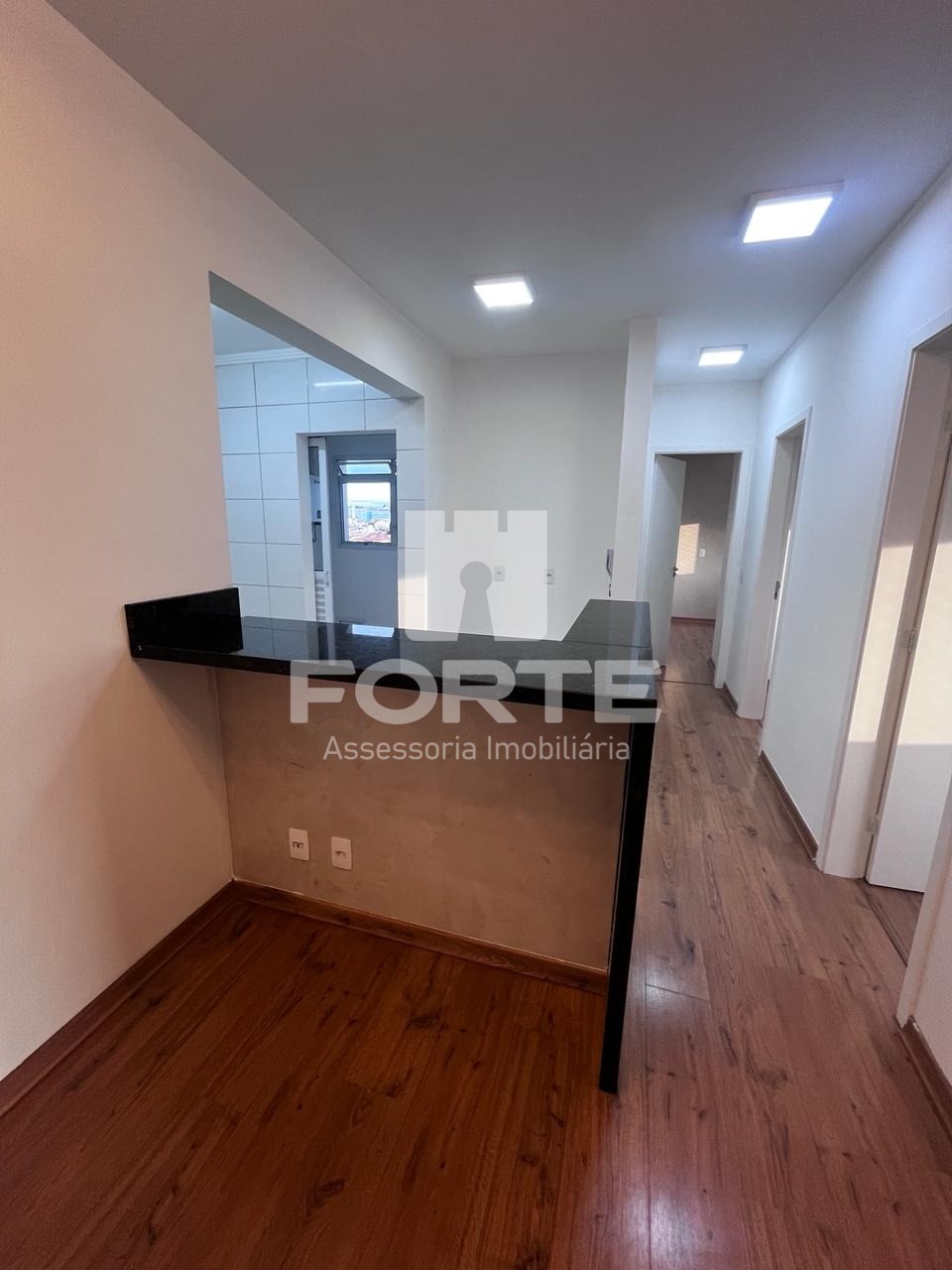 Apartamento à venda com 3 quartos, 73m² - Foto 5