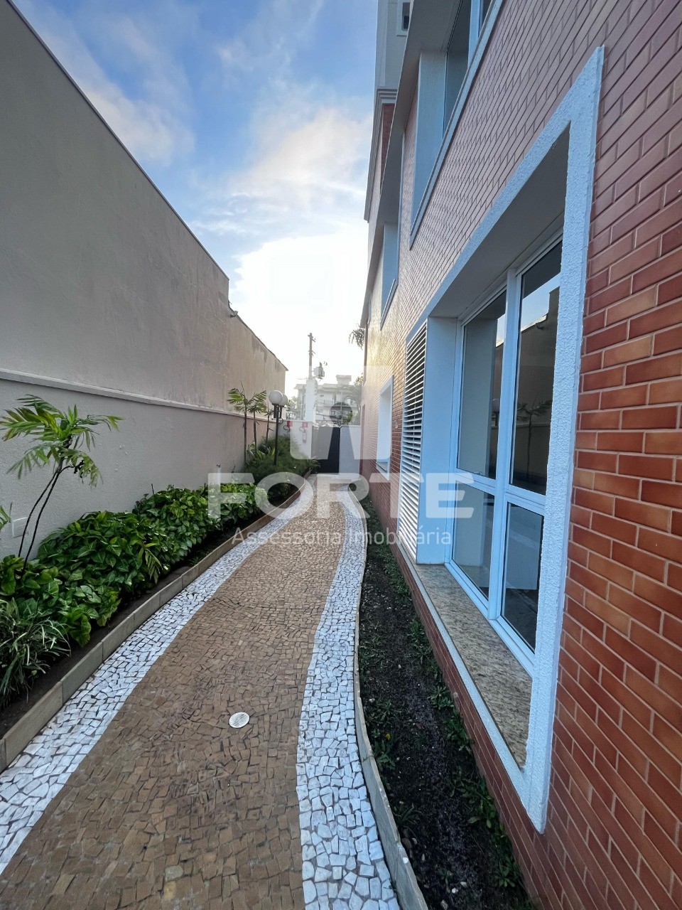 Apartamento à venda com 3 quartos, 73m² - Foto 21