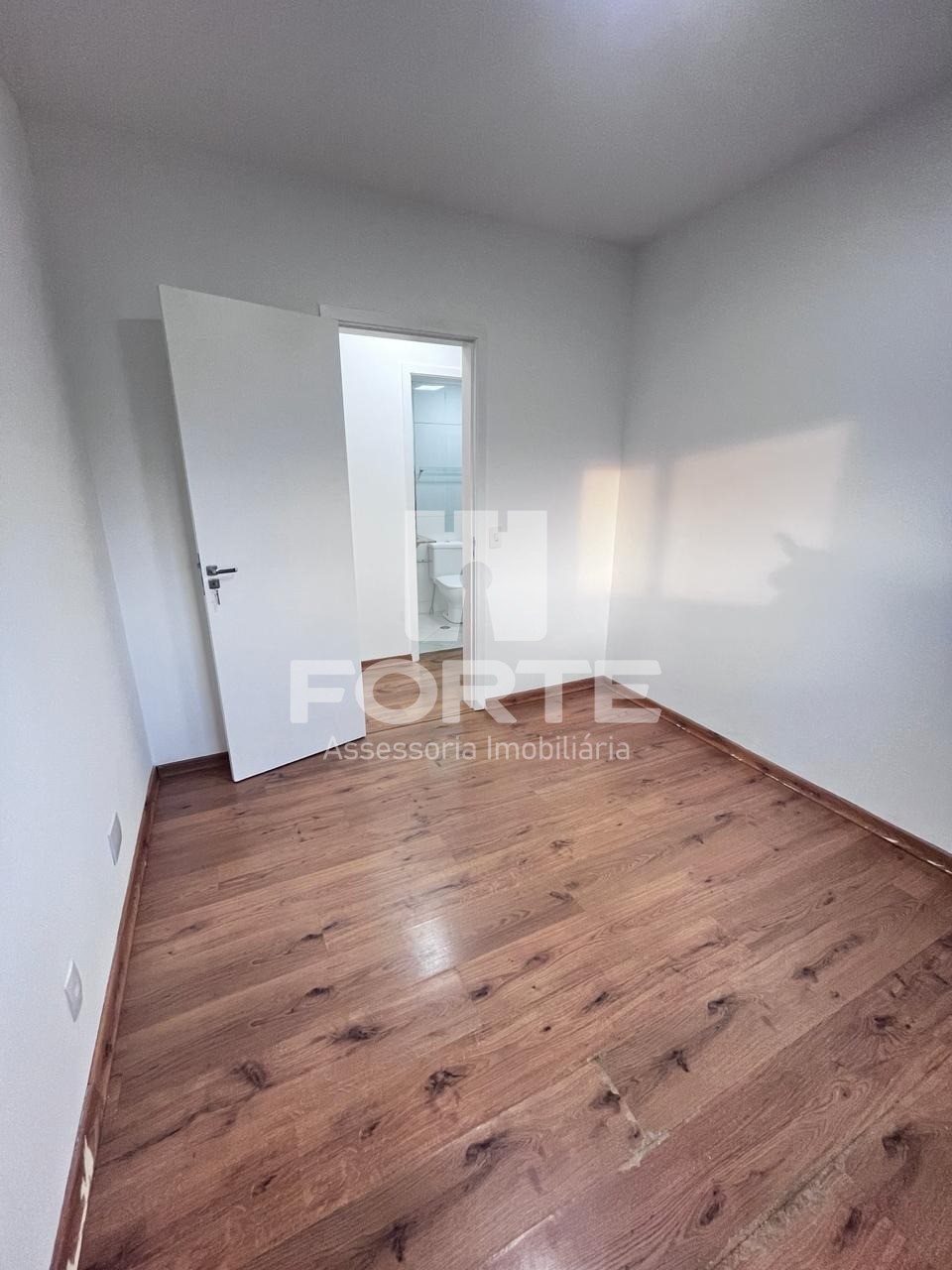 Apartamento à venda com 3 quartos, 73m² - Foto 10