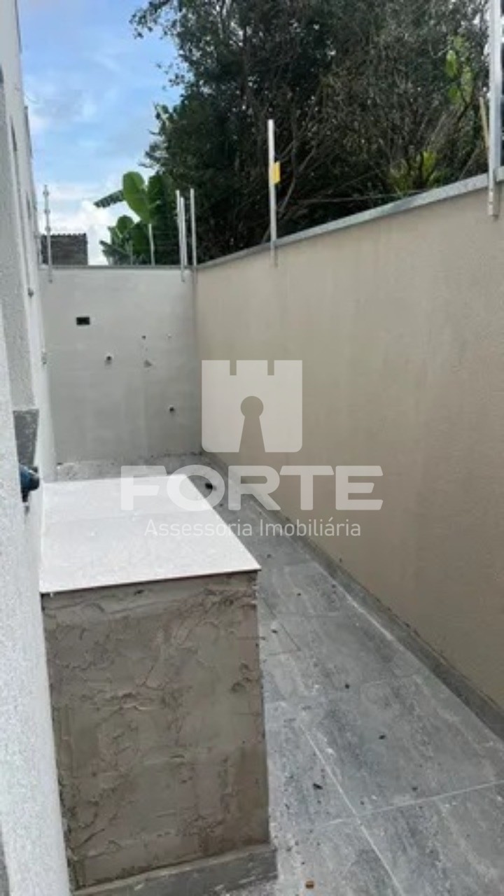 Casa à venda com 2 quartos, 50m² - Foto 10