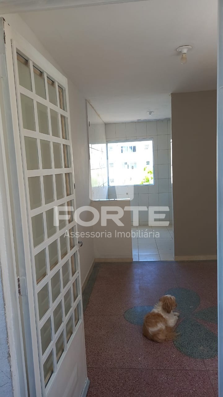 Apartamento à venda com 1 quarto, 42m² - Foto 3