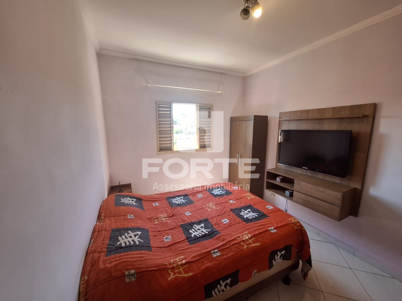 Casa à venda com 2 quartos, 90m² - Foto 12