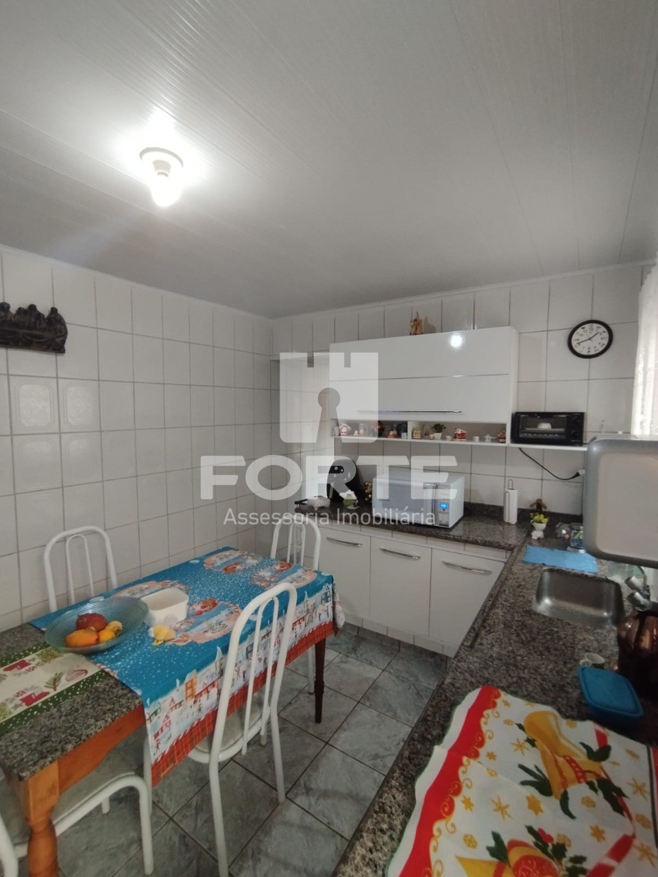 Casa à venda com 3 quartos, 130m² - Foto 13