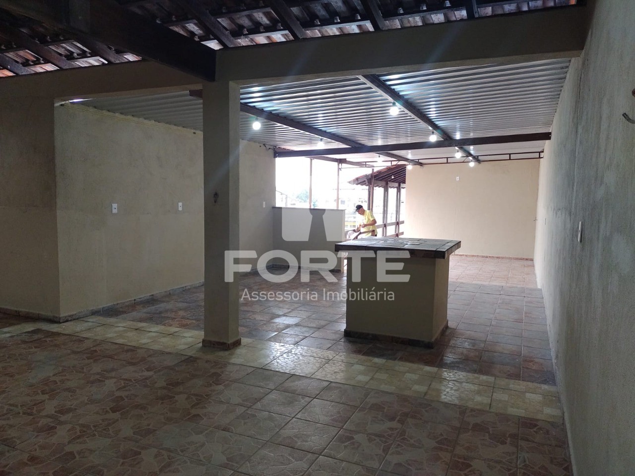 Casa à venda com 4 quartos, 320m² - Foto 40