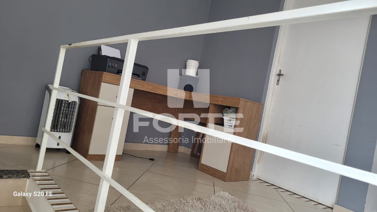 Casa à venda com 3 quartos, 113m² - Foto 13