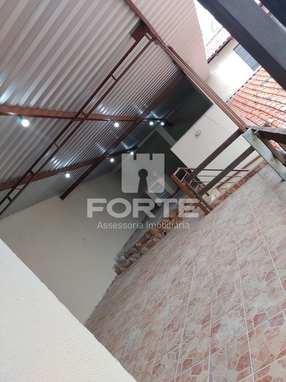 Casa à venda com 4 quartos, 320m² - Foto 43