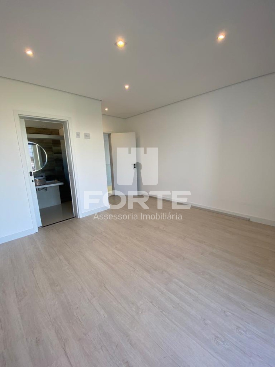 Casa à venda com 3 quartos, 200m² - Foto 19