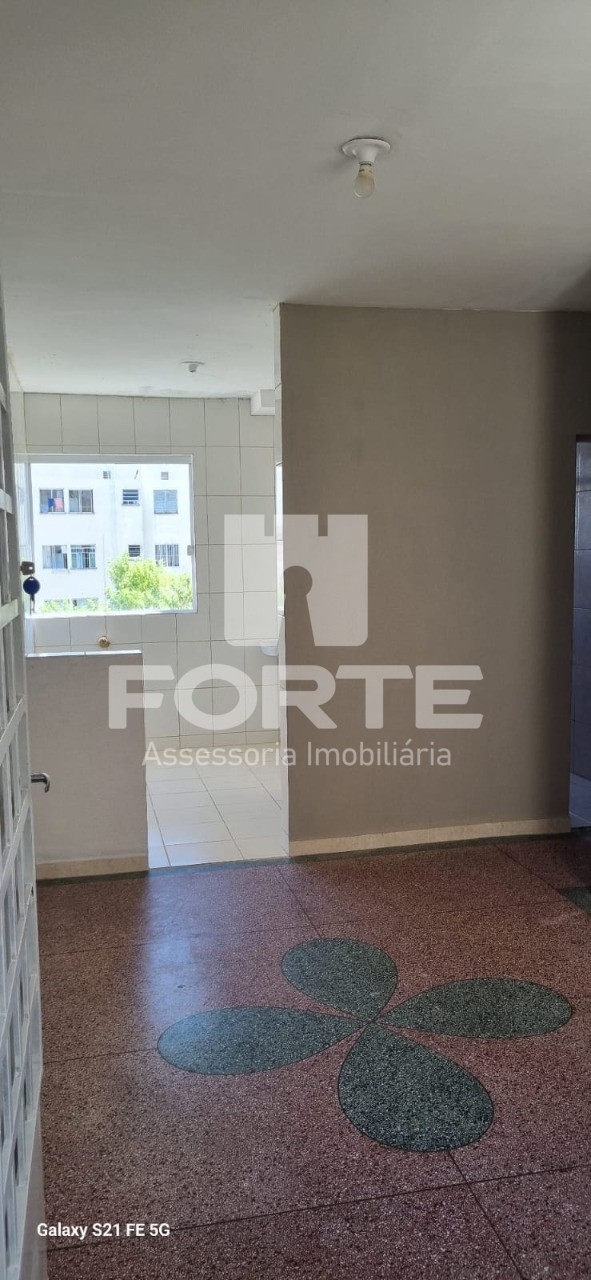 Apartamento à venda com 1 quarto, 42m² - Foto 1