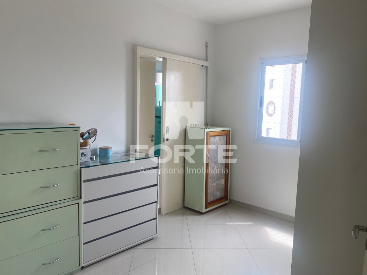 Apartamento à venda com 2 quartos, 500m² - Foto 11