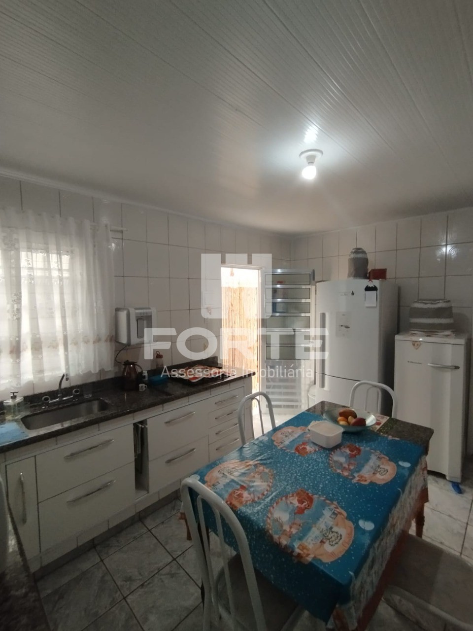 Casa à venda com 3 quartos, 130m² - Foto 19