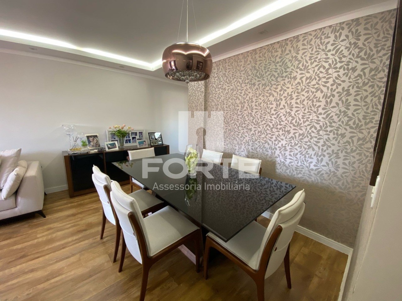 Apartamento à venda com 3 quartos, 90m² - Foto 2