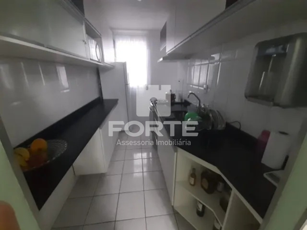 Apartamento à venda com 2 quartos, 46m² - Foto 3