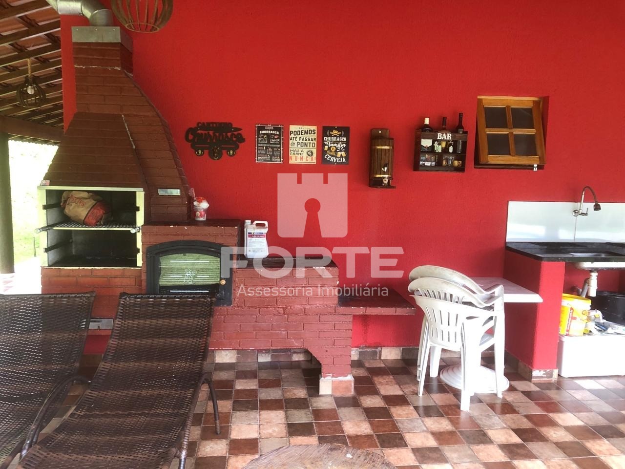 Chácara à venda com 3 quartos, 212m² - Foto 10