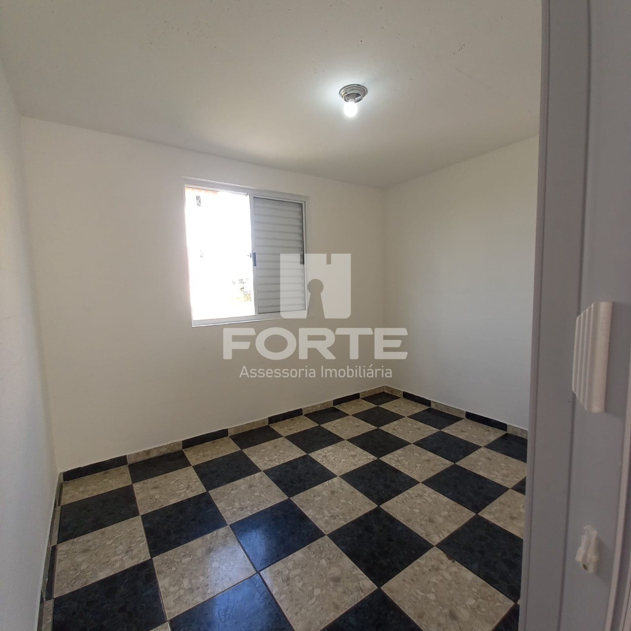 Apartamento à venda com 2 quartos, 43m² - Foto 5