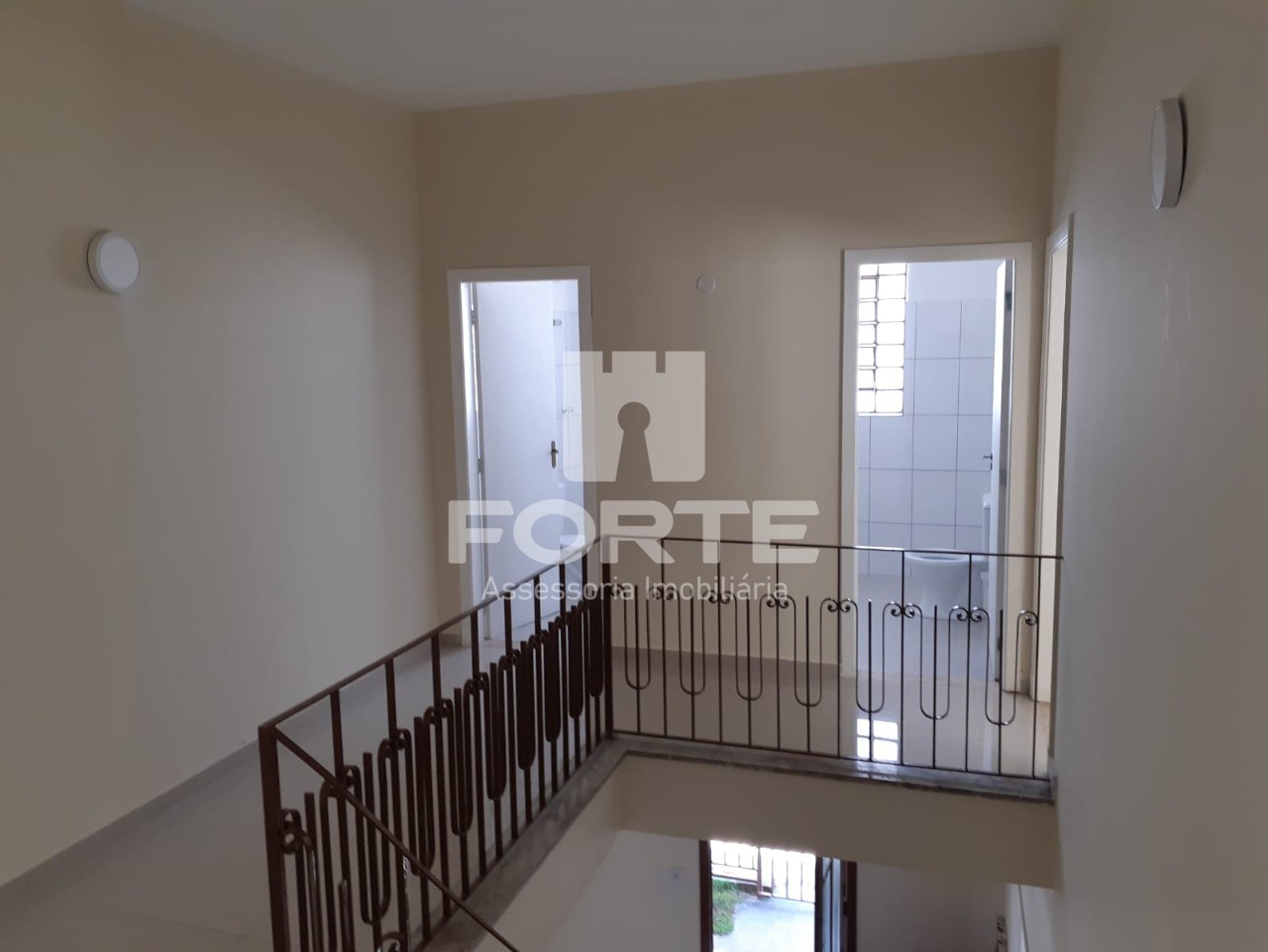 Casa à venda e aluguel com 10 quartos, 424m² - Foto 18