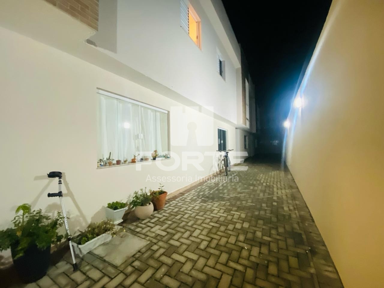 Casa à venda com 3 quartos, 86m² - Foto 12