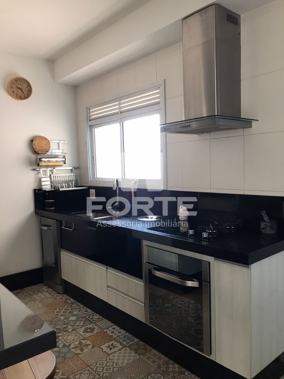 Apartamento à venda com 3 quartos, 87m² - Foto 12